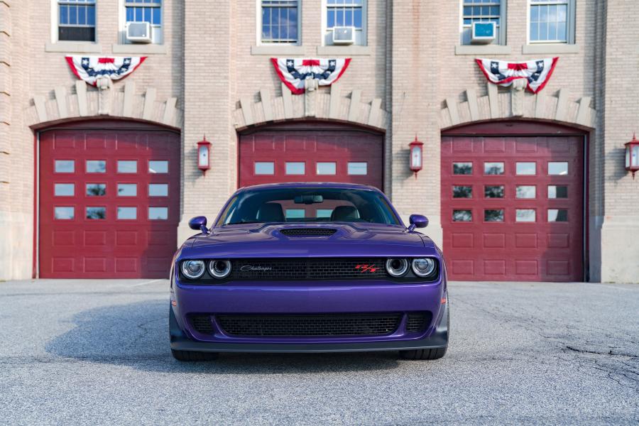  Dodge Challenger R/T Scat Pack Widebody (LC) 2018 года  (фото 38 из 48)